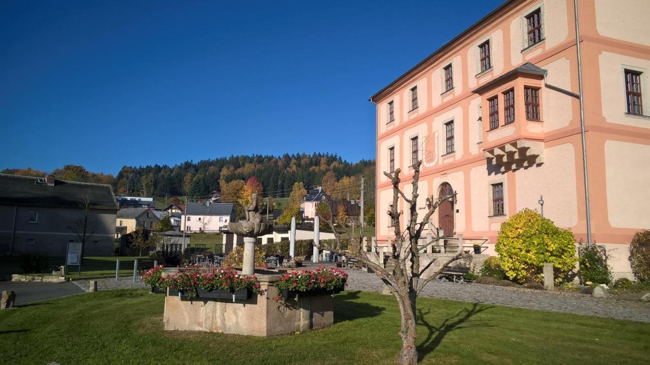 Hotel Garni Schloss Schoenberg Бад-Брамбах Екстер'єр фото